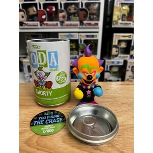 VAULTED LIMITED EDITION CHASE BLACKLIGHT Shorty Funko Soda Killer Klowns Horror